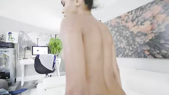 Trimmed XXX pussy of Ebony diva gets plowed with meaty prick in POV