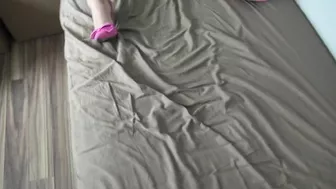 Curvy Arab mom with natural XXX breasts spreads legs in front of her beau