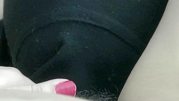 Amateur mom enjoys the way hot Arab GF licks her sweet XXX snatch