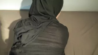 Egyptian mom with great XXX ass invites neighbor to fuck her on bed Egyptian mom with great XXX ass invites neighbor to fuck her on bed