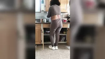 Iranian mom not knowing stepson enjoys XXX jerking off behind her back