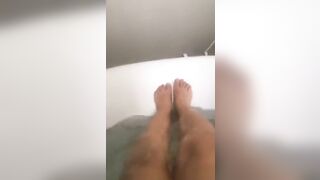 Naughty egyptian mom demonstrates XXX legs while relaxing naked in bath