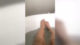 Naughty egyptian mom demonstrates XXX legs while relaxing naked in bath