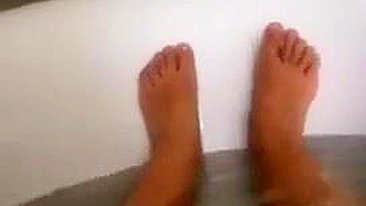 Naughty egyptian mom demonstrates XXX legs while relaxing naked in bath