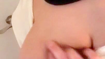 Stud brazenly touches his iranian stepmom's saggy XXX boobs and not only