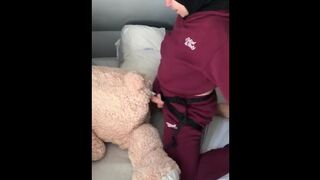 Arab mom with XXX strapon enjoys improvised fuck with teddy bear