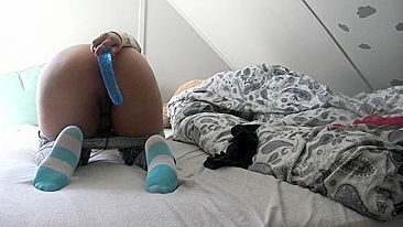 Big-assed Arabic mom plays solo with blue XXX dildo being alone at home