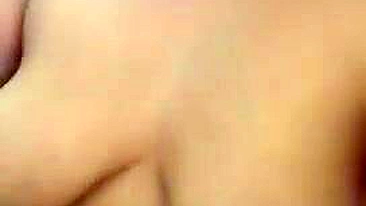 Exotic Marokkaanse mom with amazing saggy tits touches her pussy with XXX toy