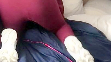 Aroused Muslim mom bends over and teases partner with her big round XXX ass