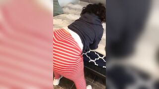 Horny Aribic mom seductively shows big XXX ass begging lover to have anal