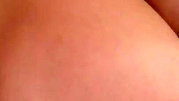 Pregnant Arabian mom plays with hairy XXX twat on amateur camera