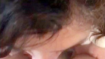 Amateur Lebanese girl poses for XXX video when sucking lover's dick