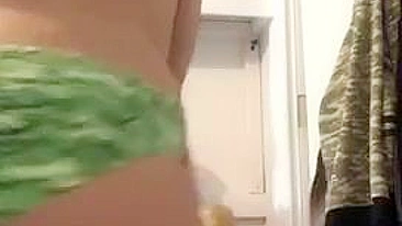 Filthy mom shakes her Arab XXX tits posing for amateur webcam show