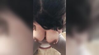 Moroccan mom comes to the toilet to demonstrate her big XXX tits