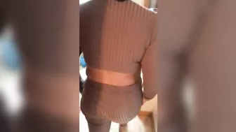 Moroccan mom comes to the toilet to demonstrate her big XXX tits