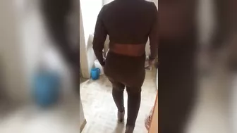 Moroccan mom comes to the toilet to demonstrate her big XXX tits