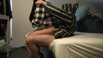 Man sticks dick into wet XXX slit of his Muslim wife on the bed