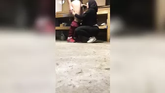 Dressed Saudi slut in hijab pleases her boyfriend with XXX blowjob