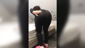 Amateur Lebanese XXX babe demonstrates her big ass for the camera