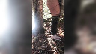 Filthy Arabic XXX gal in hijab takes pants off to pee in the forest