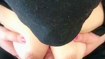 Hot Moroccan XXX slut hides face in hijab when titfucking her man