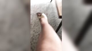 Arab mom needs to have her XXX feet worshiped by submissive hubby