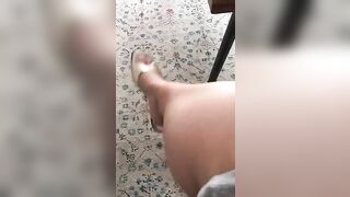 Arab mom needs to have her XXX feet worshiped by submissive hubby