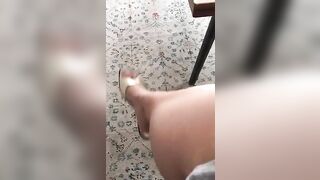 Arab mom needs to have her XXX feet worshiped by submissive hubby