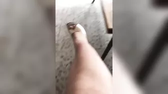 Arab mom needs to have her XXX feet worshiped by submissive hubby