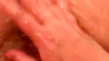 Naked Syrian mom shows off sexy hairy XXX coochie in the bathtub