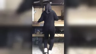 Dressed Muslim mom in hijab shakes her thick XXX booty when dancing Dressed Muslim mom in hijab shakes her thick XXX booty when dancing