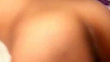 Big-assed Egyptian XXX mom is on her all fours ready to be fucked