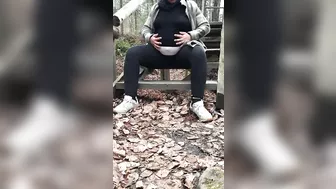 Arabic mom in hijab plays with her big XXX tits under the blouse