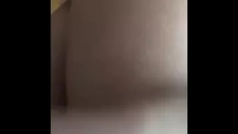 Syrian XXX mom reveals her sexy feet in shoes and teases her man