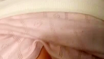 Horny boss touches and fucks big-assed XXX Arab hottie hard in the office