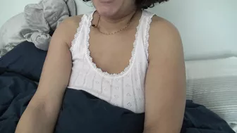 Hubby brings coffee and cock to big-tittied XXX Arab mom in the morning