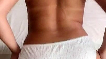 Egyptian XXX mom in hijab slowly takes off panties to reveal ass