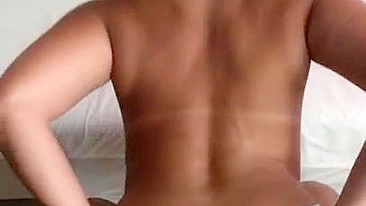 Egyptian XXX mom in hijab slowly takes off panties to reveal ass