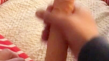 Perverted Moroccan mom gets her XXX strap-on ready to fuck hubby