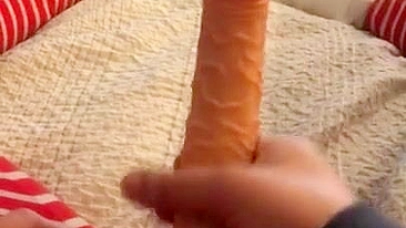 Perverted Moroccan mom gets her XXX strap-on ready to fuck hubby