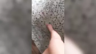 Young Arab woman shakes asshole filming herself doing XXX belly dance