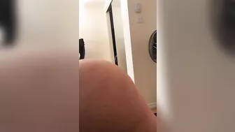 Amateur Saudi XXX model has sex in the reverse cowgirl pose on camera