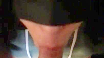 Arab wife with blindfold has oral XXX sex with the well-hung boy