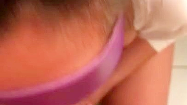 Tunisian mom with blindfold pleases XXX fuckstick with mouth on camera