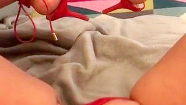 Arab mom in red panties and high heels performs XXX masturbation