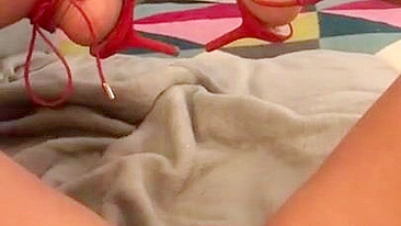 Arab mom in red panties and high heels performs XXX masturbation
