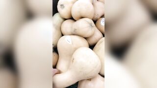 Perverted Algerian mom chooses veggies to tease her XXX pussy with