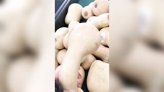 Perverted Algerian mom chooses veggies to tease her XXX pussy with