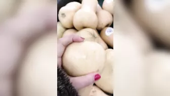 Perverted Algerian mom chooses veggies to tease her XXX pussy with