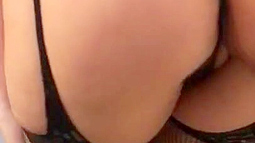 Obedient Arab mom in stockings tempts XXX viewers with her butt cheeks